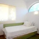 Charming House In With Shared Pool