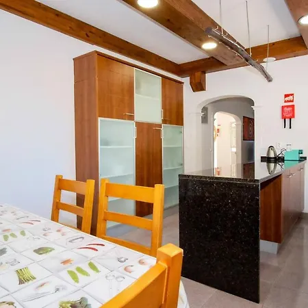 Charming House In With Shared Pool * Monchique